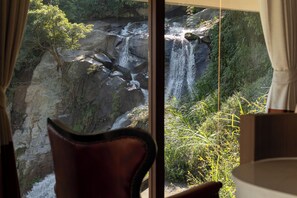 Minibar, desk, WiFi, bed sheets - J Valley Resort (Mae Rim)