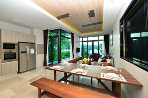 Villa | In-room dining - Bukit Pool Villas (Patong)