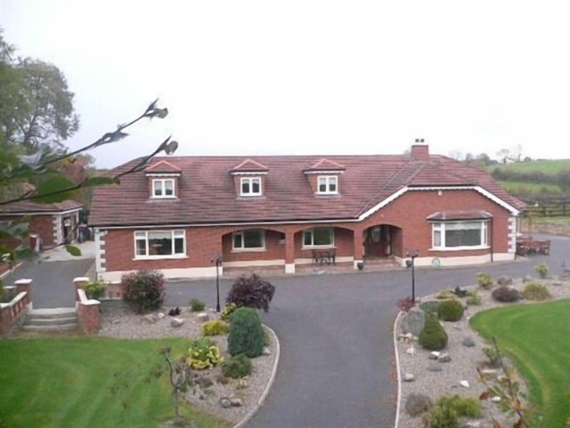 บริเวณภายนอก