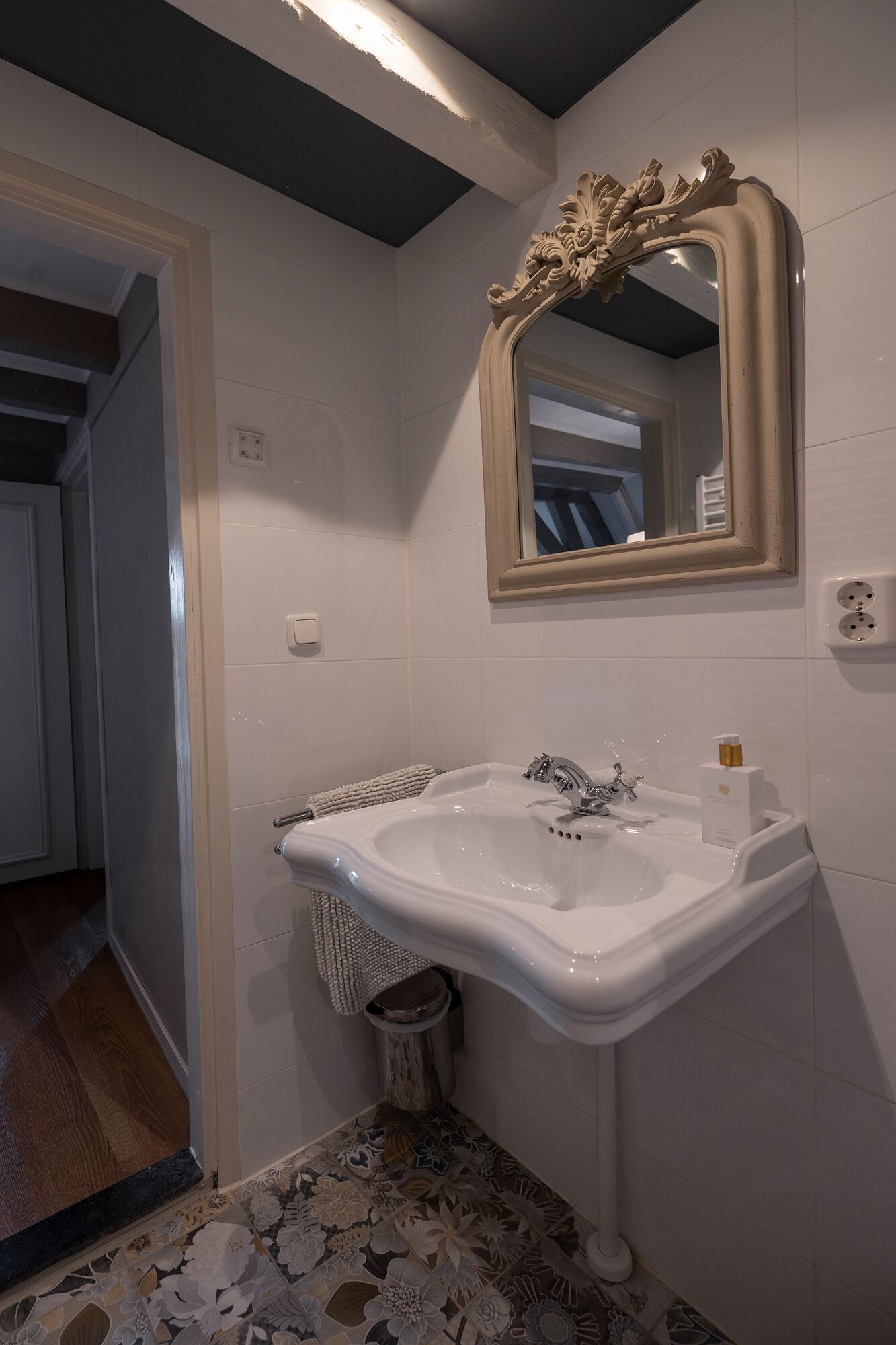 เพนท์เฮาส์, 1 ห้องนอน, ระเบียง (Cousine Anna-Louise) | ห้องน้ำ | ของใช้ในห้องน  ้ำฟรี, ไดร์เป่าผม