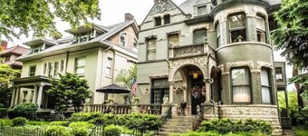 Inn at St James Court