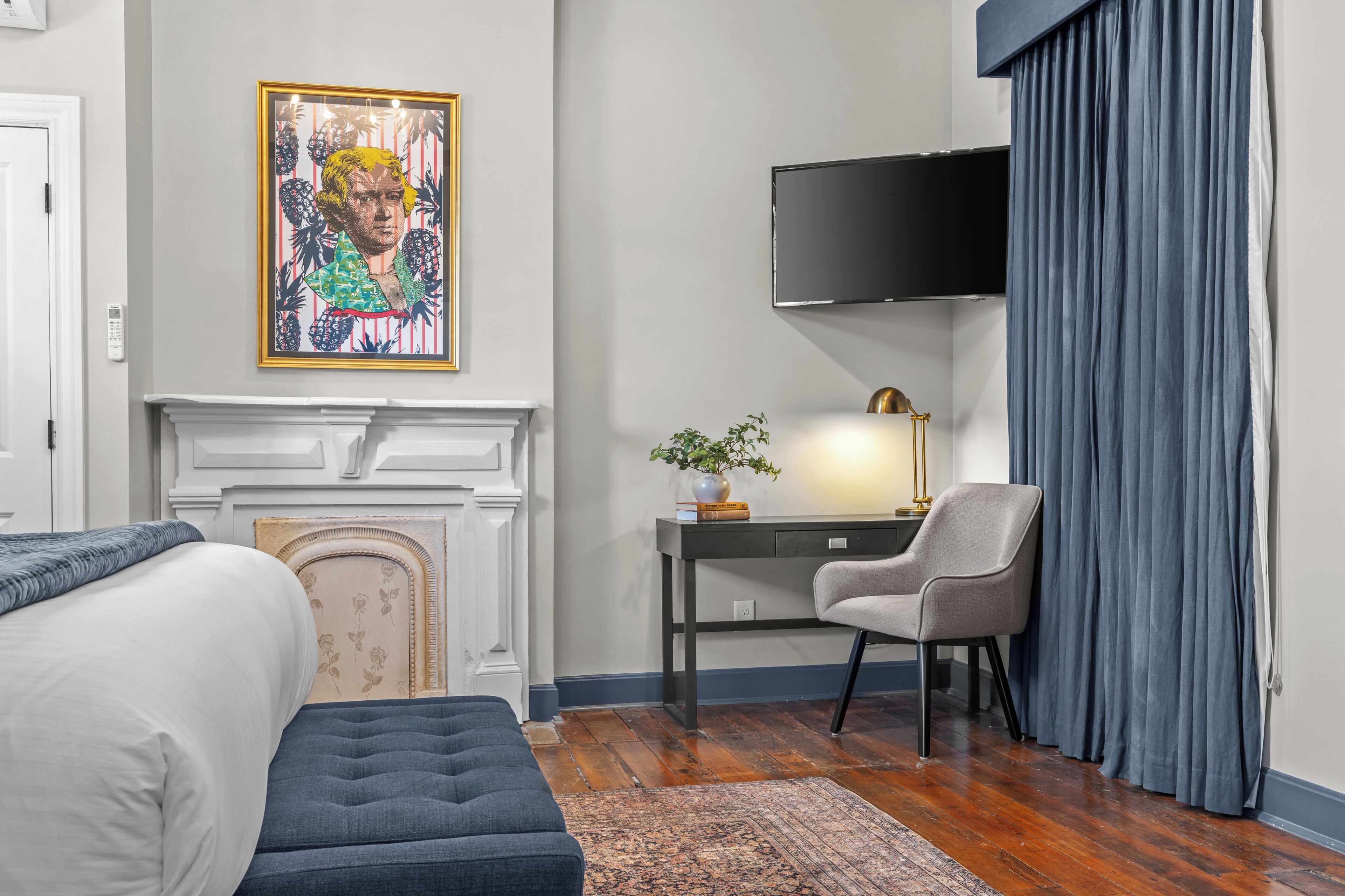Deluxe Single Room, Ensuite (05. The Jefferson)