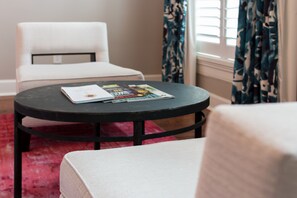 Standard Double Room, Ensuite (01. The Buchanan) | Frette Italian sheets, premium bedding, pillow-top beds, in-room safe - Germantown Inn (Nashville)