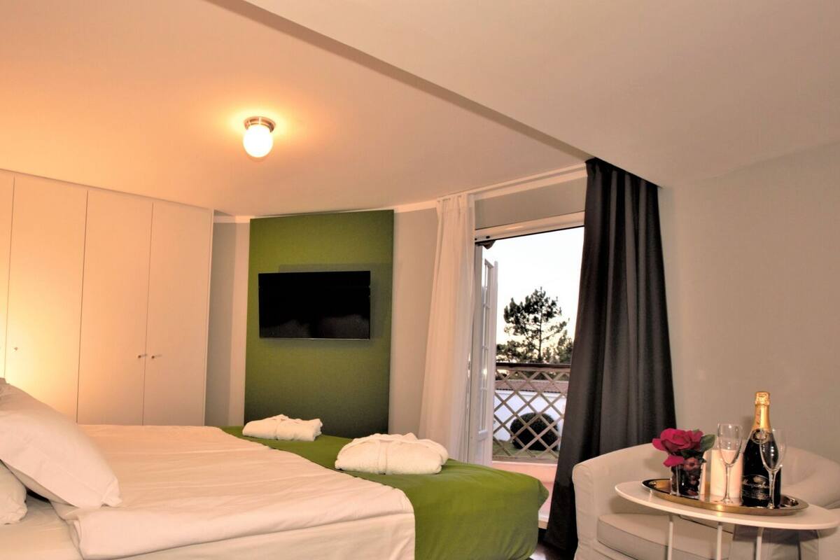 Romantic Double Room, 1 Bedroom, Terrace (Fernando Pessoa) | 1 bedroom, premium bedding, minibar, individually decorated