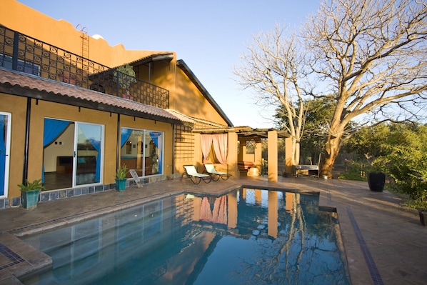 Outdoor pool, pool loungers