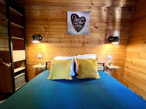 1 dormitori, roba de llit d'alta qualitat i minibar