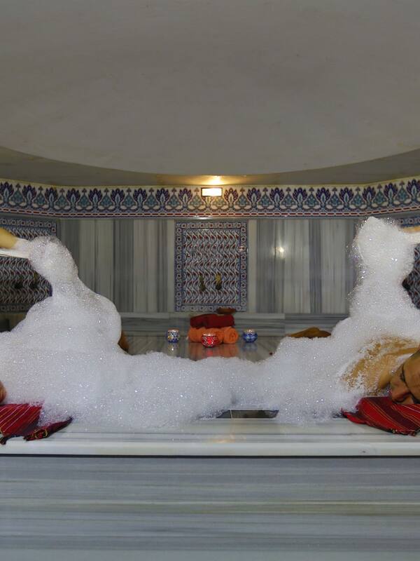Sauna, baño turco o hammam y tratamientos corporales