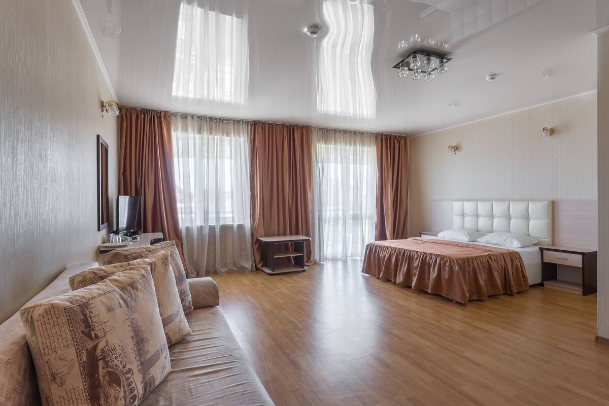 Studio | Een bureau, een strijkplank/strijkijzer, extra bedden, gratis wifi