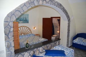 Cortinas opacas y ropa de cama