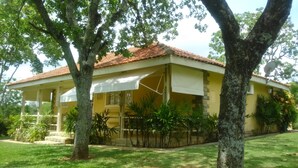 Exterior - Casa Cerejeira Na Represa Do Broa (Itirapina)