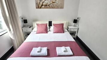 Standard Double Room | Iron/ironing board, free WiFi, bed sheets