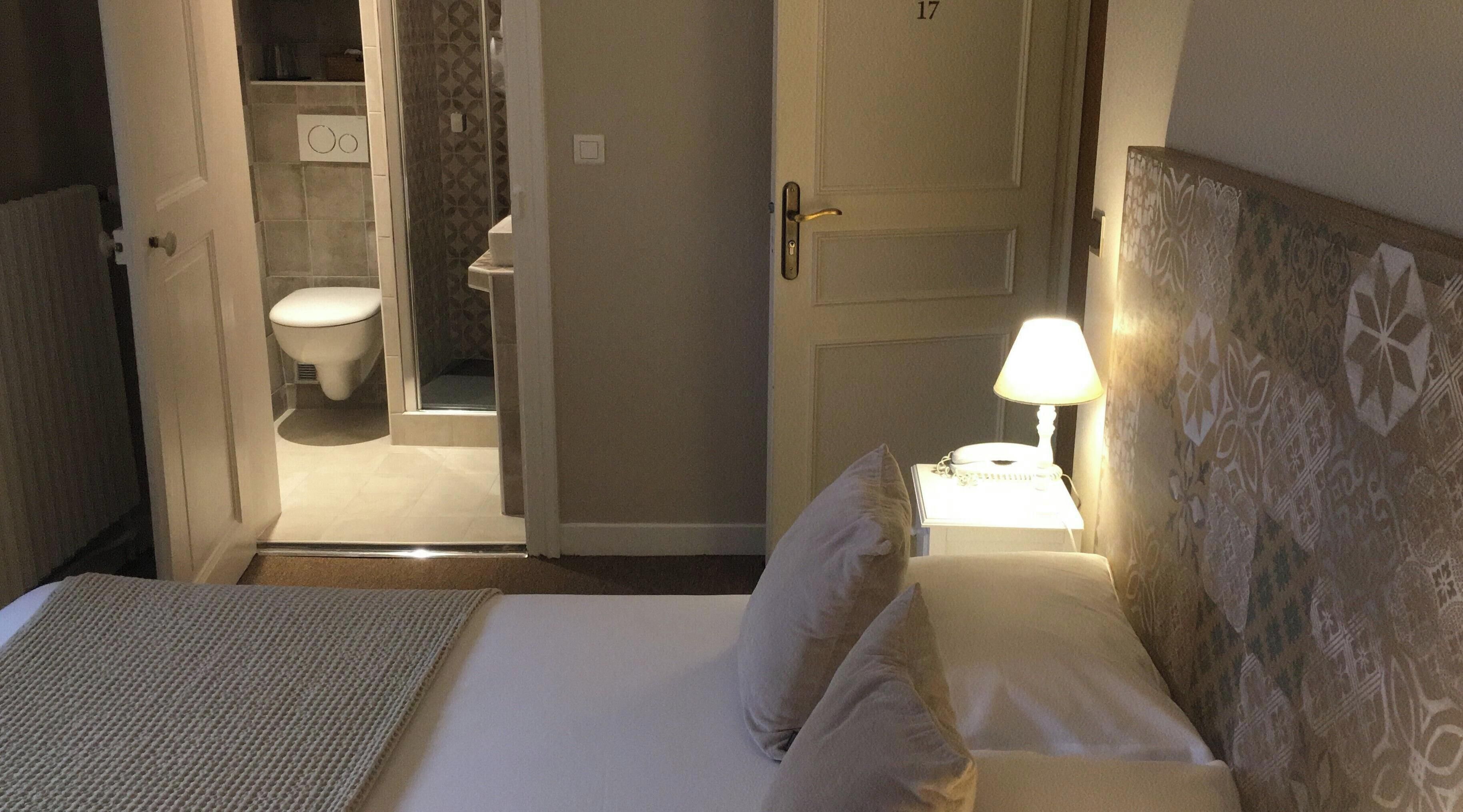 Minibar, desk, iron/ironing board, free WiFi