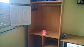 Quarto duplo | Frigobar, escrivaninha, Wi-Fi de cortesia