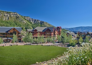 Exterior - Capitol Peak- CoralTree Residence Collection (Snowmass Village)