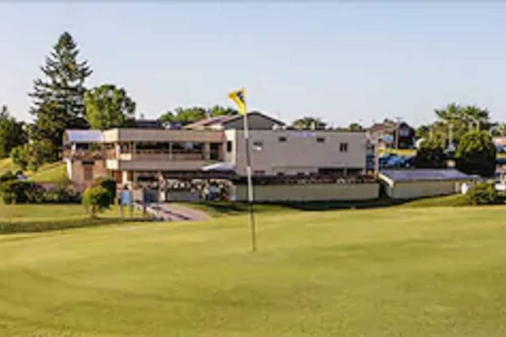 Forest Golf Club and Inn