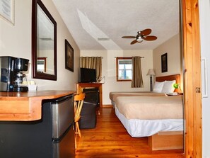 Quarto casal conforto, suíte | 1 quarto, roupas de cama premium, edredons de pluma