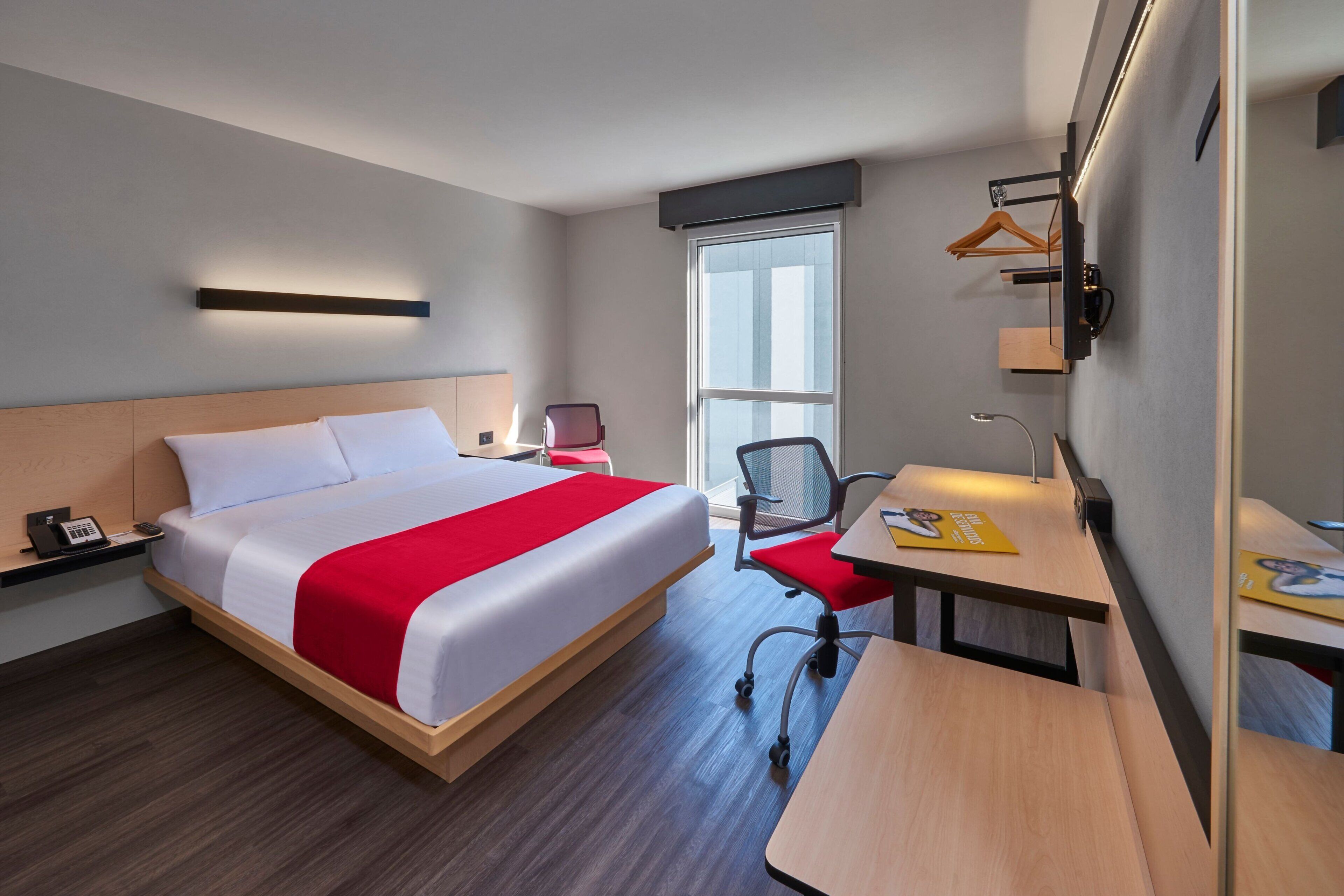 In-room safe, desk, iron/ironing board, free WiFi