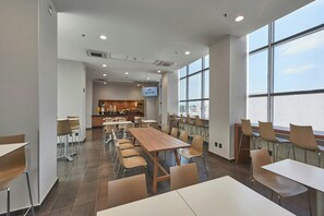 Free daily full breakfast  - City Express by Marriott Ciudad De México La Raza (Mexico City)