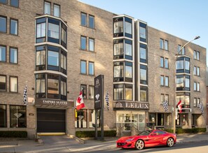 Front of property - Empire Suites (Montreal)