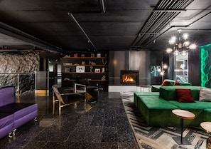 Lobby - Empire Suites (Montreal)