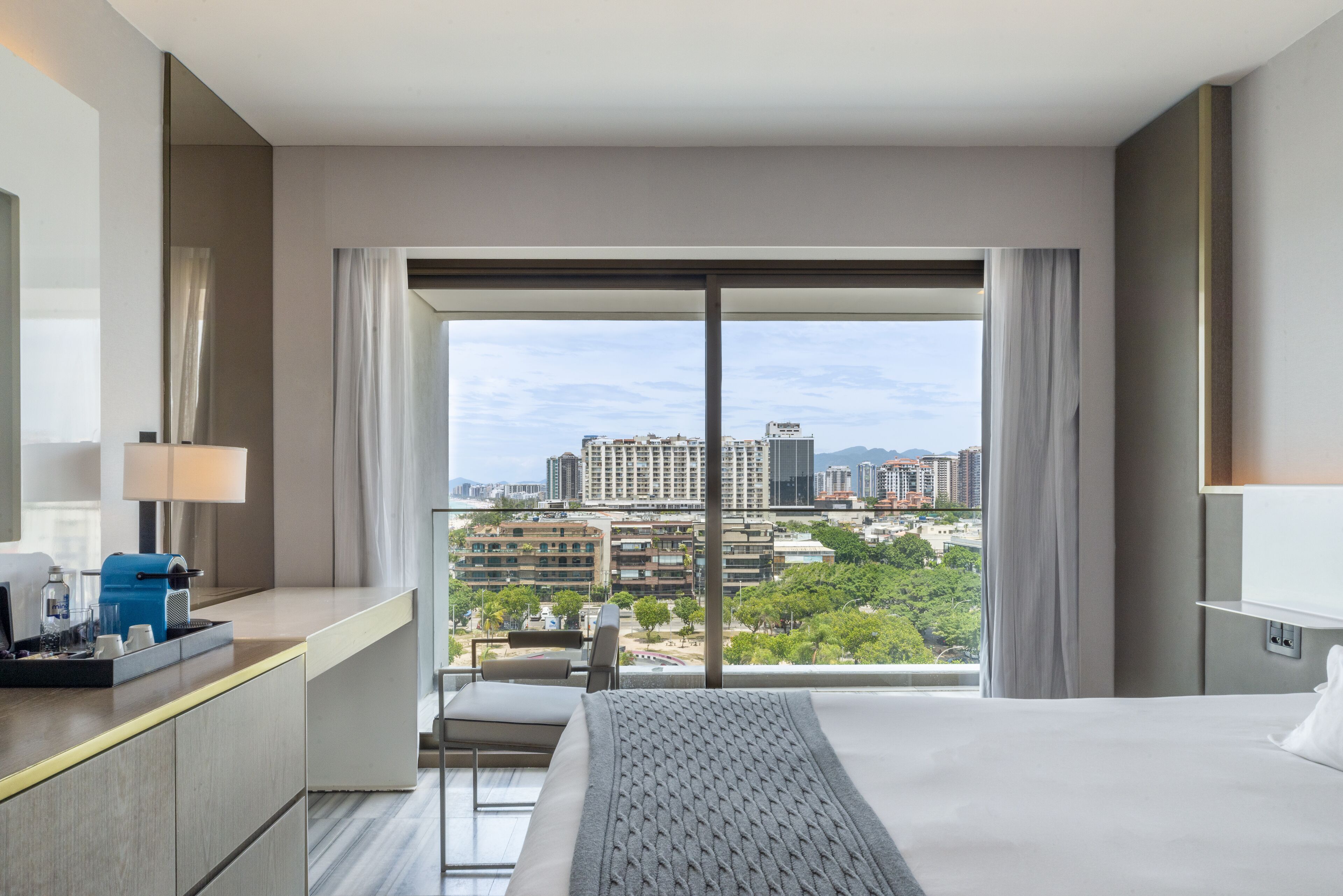 luxo lateral mar casal | 1 bedroom, premium bedding, minibar, in-room safe