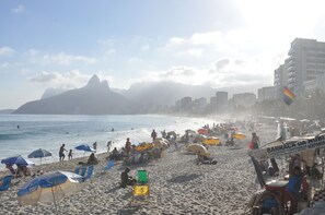 Beach nearby - Mango Tree Ipanema - Hostel (Rio de Janeiro)