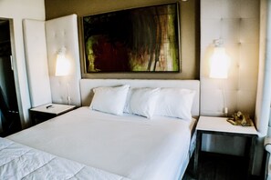 1 King Bed, Accessible, Refrigerator & Microwave