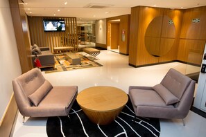 Lobby lounge - Petit Rio Hotel (Rio de Janeiro)