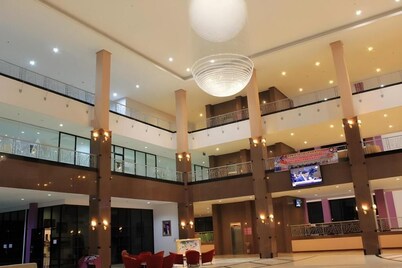 Kyriad Sadurengas Paser