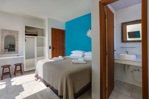 Suite Double | Minibar, blackout curtains, free WiFi, bed sheets - Pousada Carolina (Florianópolis)