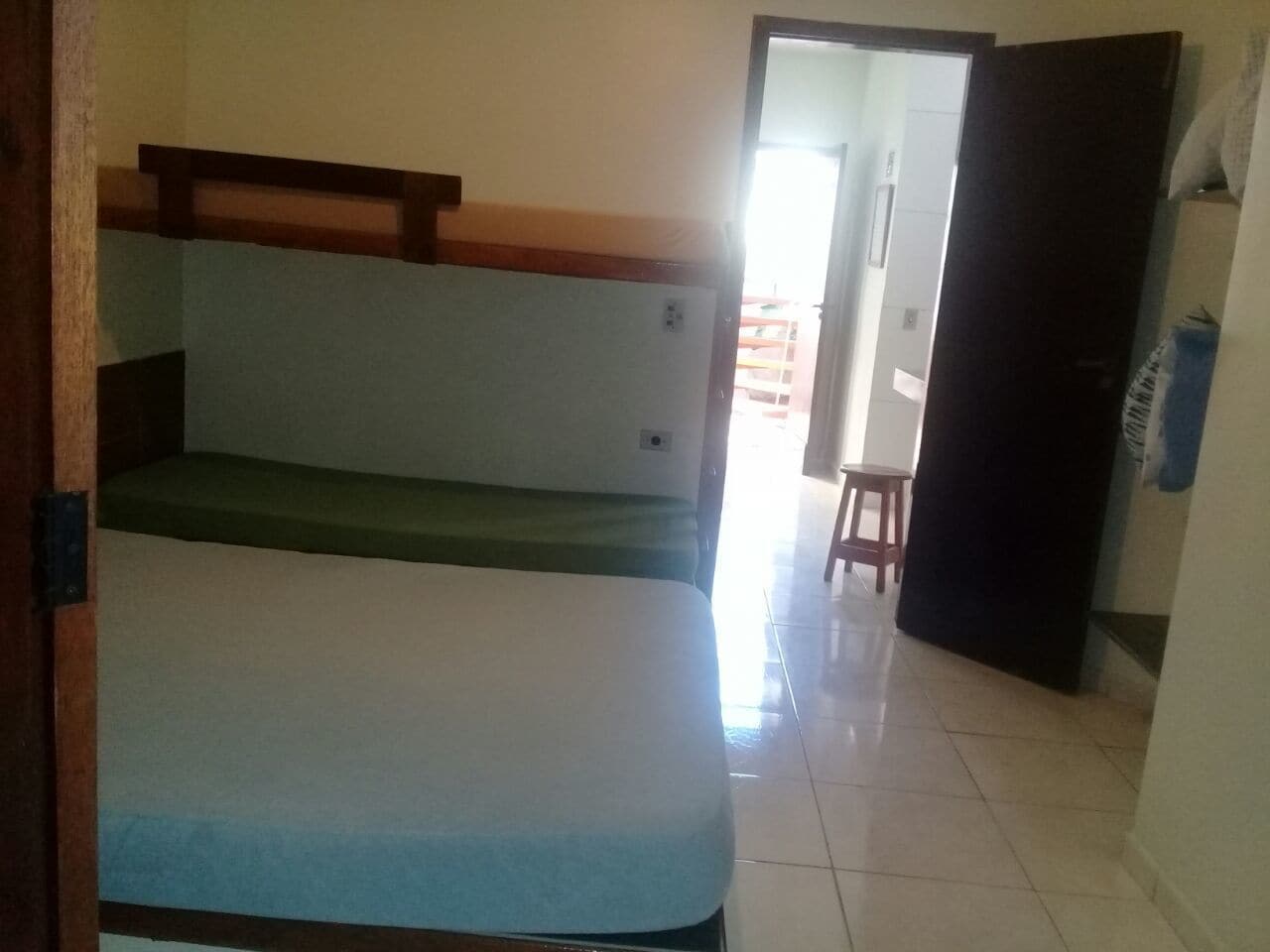 Desk, soundproofing, wheelchair access