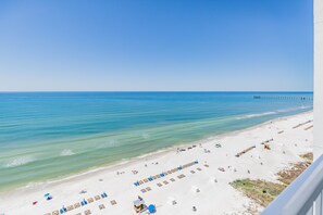 Studio, 1 King Bed, Accessible, Non Smoking (mob/hearing acc w/ roll-in shower) | Balcony - Hampton Inn & Suites Panama City Beach-Beachfront (Panama City Beach)