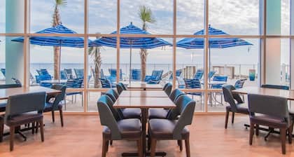 Hampton Inn & Suites Panama City Beach-Beachfront