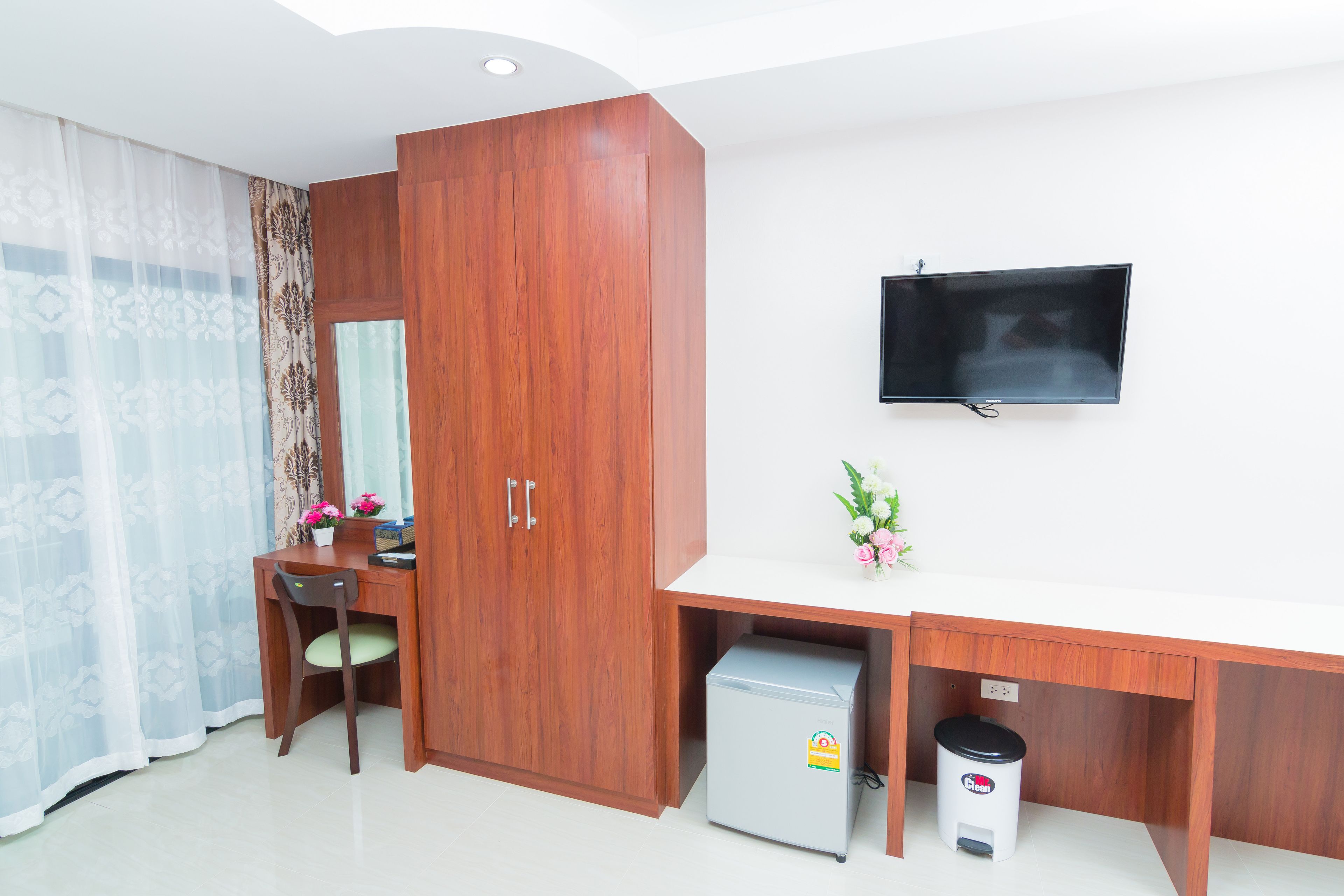 standard twin room | free wifi