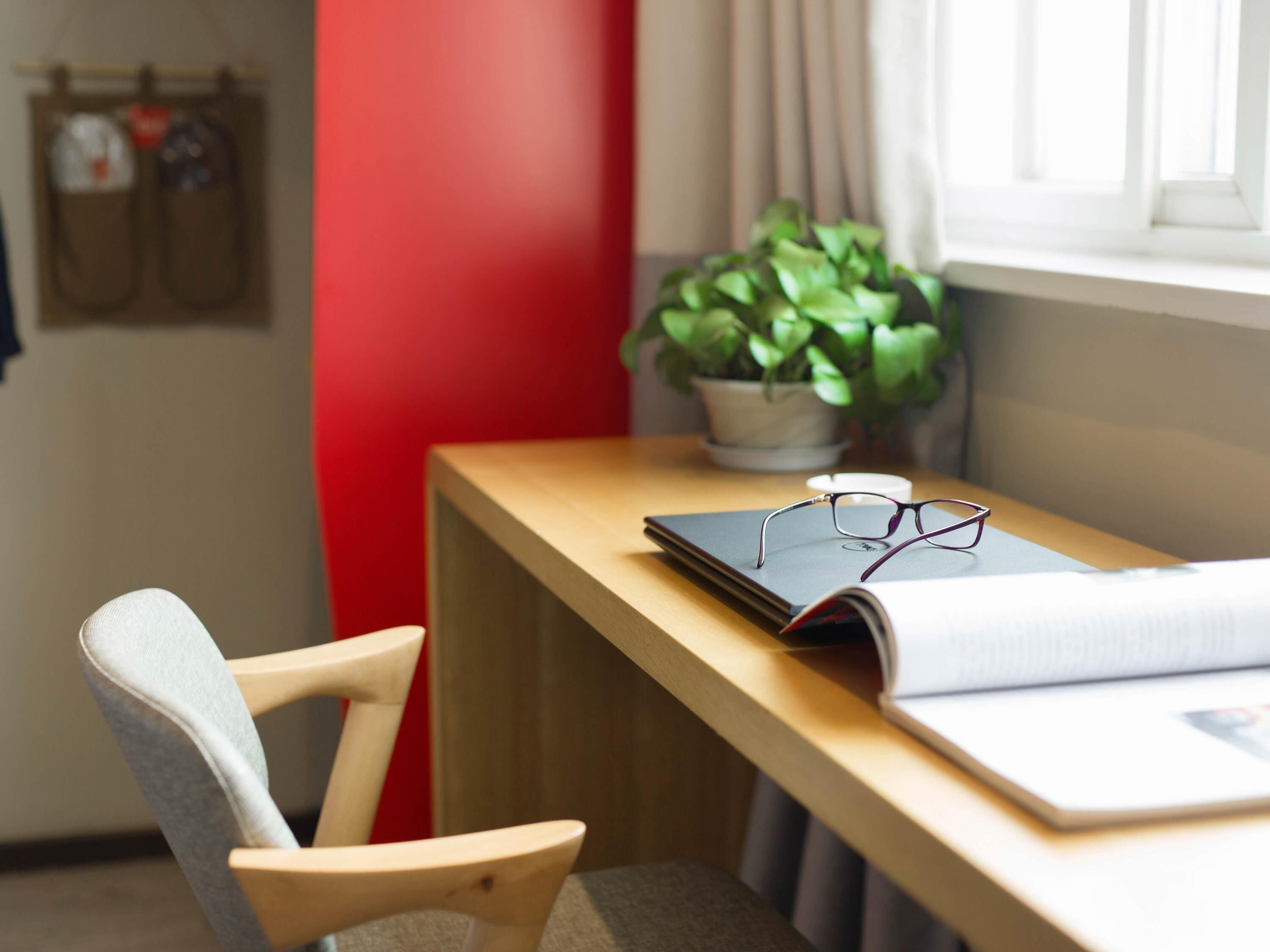 Chambre double | Minibar, bureau, rideaux d’obscurcissement, système d’insonorisation