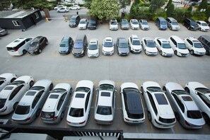 Free self parking, free valet parking - Ibis Xian First Gaoxin Road (Xi'an)