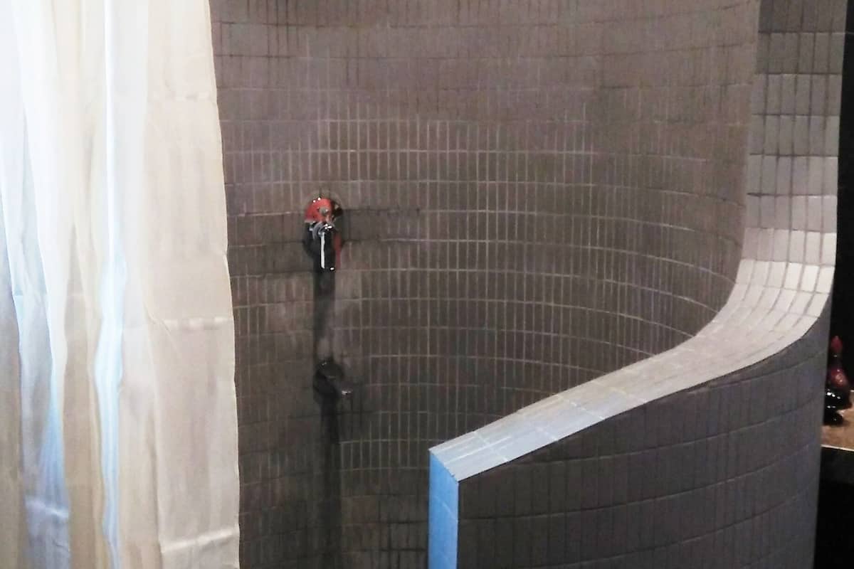 suite, 1 bedroom | premium bedding, free minibar items, in-room safe, blackout curtains