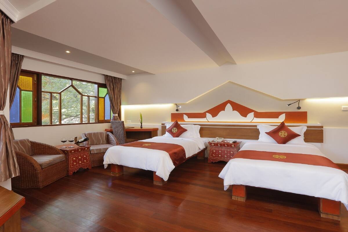 deluxe room | premium bedding, free minibar items, in-room safe, blackout curtains