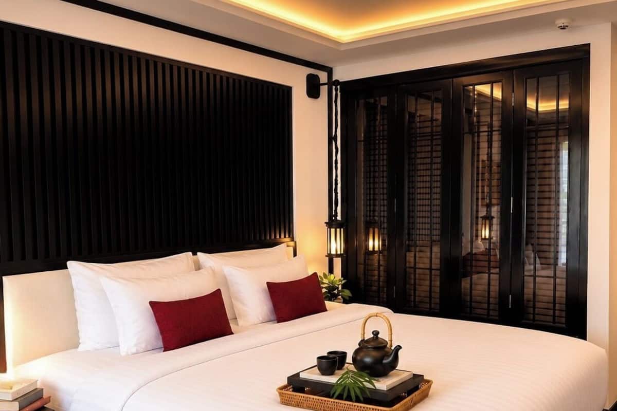 Standard Double or Twin Room, City View | Minibar, in-room safe, desk, laptop workspace