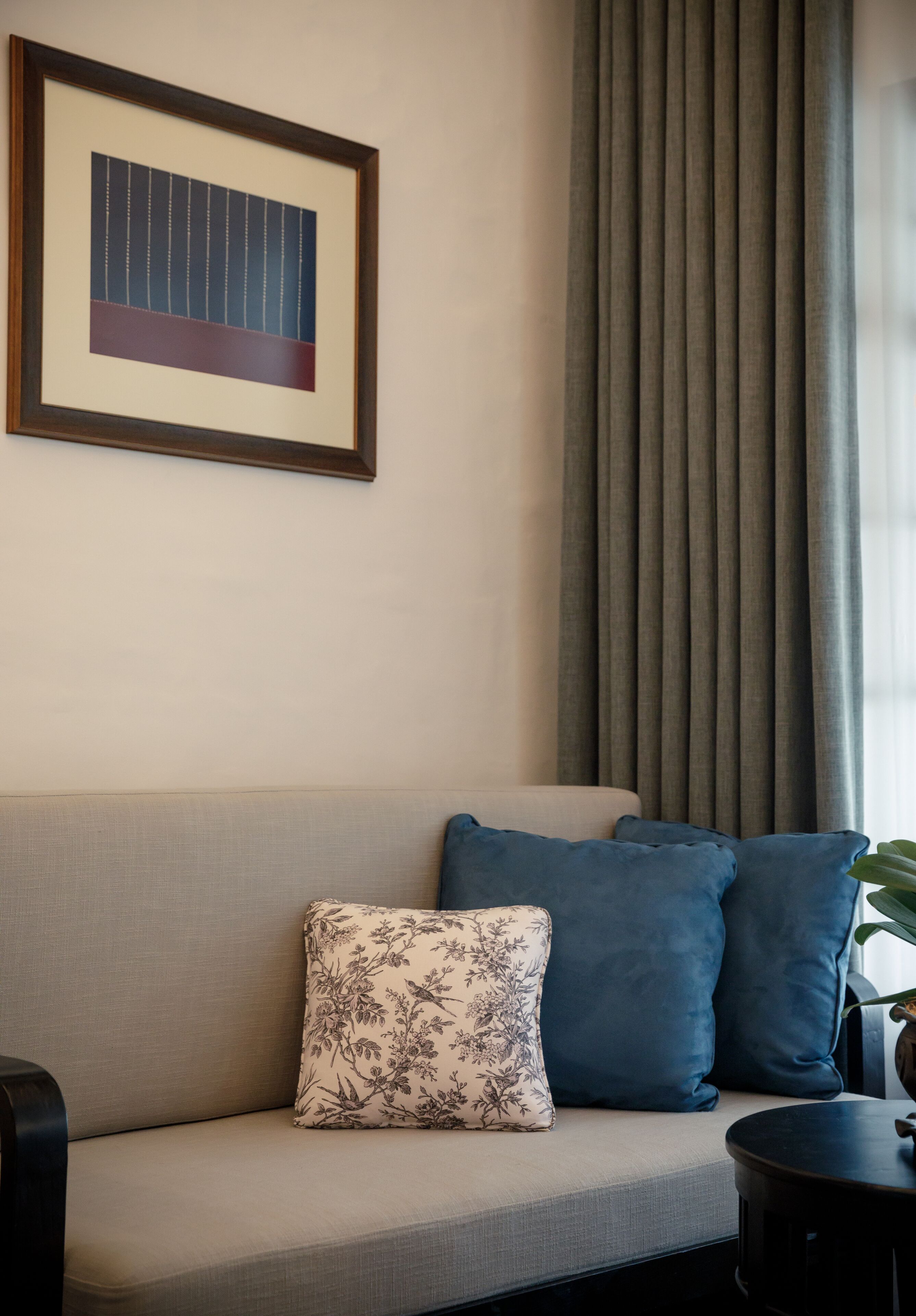 deluxe double or twin room | 1 bedroom, minibar, in-room safe, desk