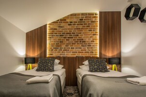 Doppia Comfort | Minibar, una cassaforte in camera, una scrivania, insonorizzazione