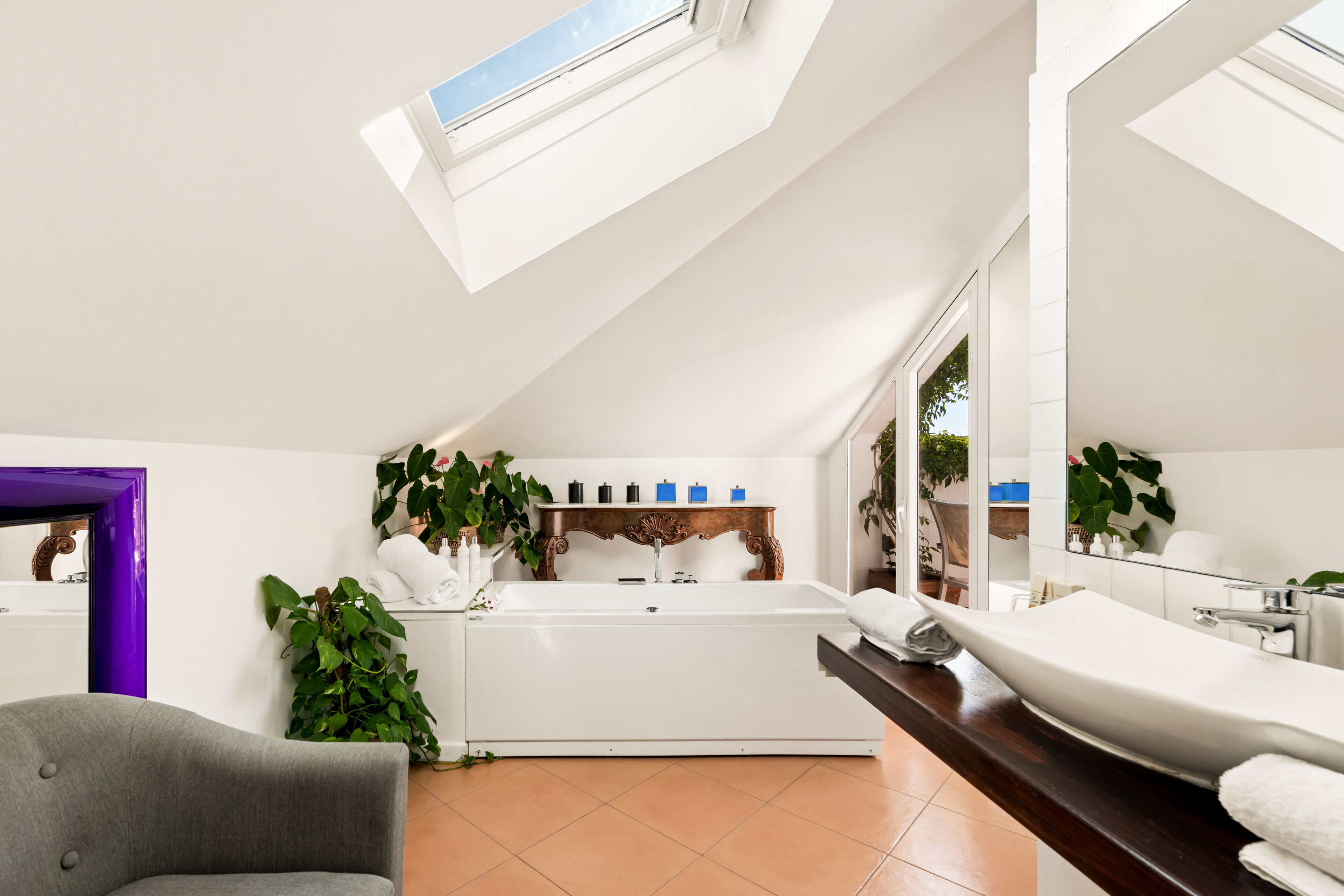 Photo - Molo Luxury Suites Puerto Banus