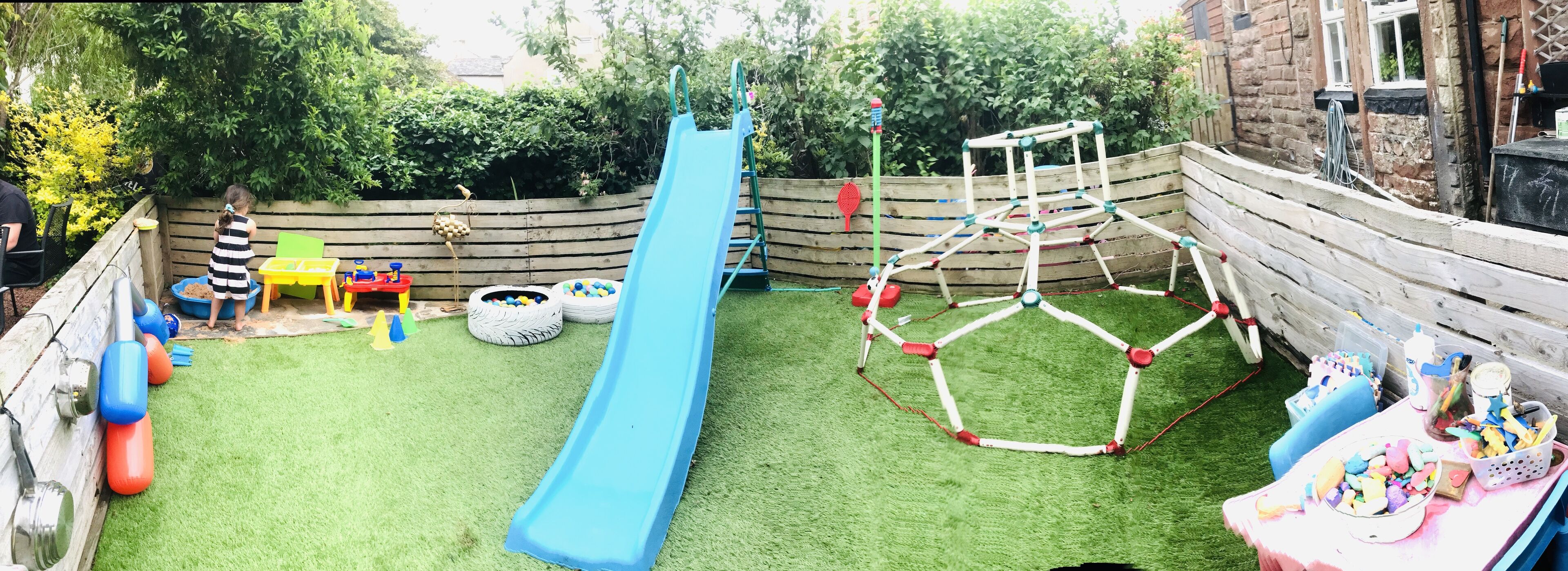 Children's play area - outdoor