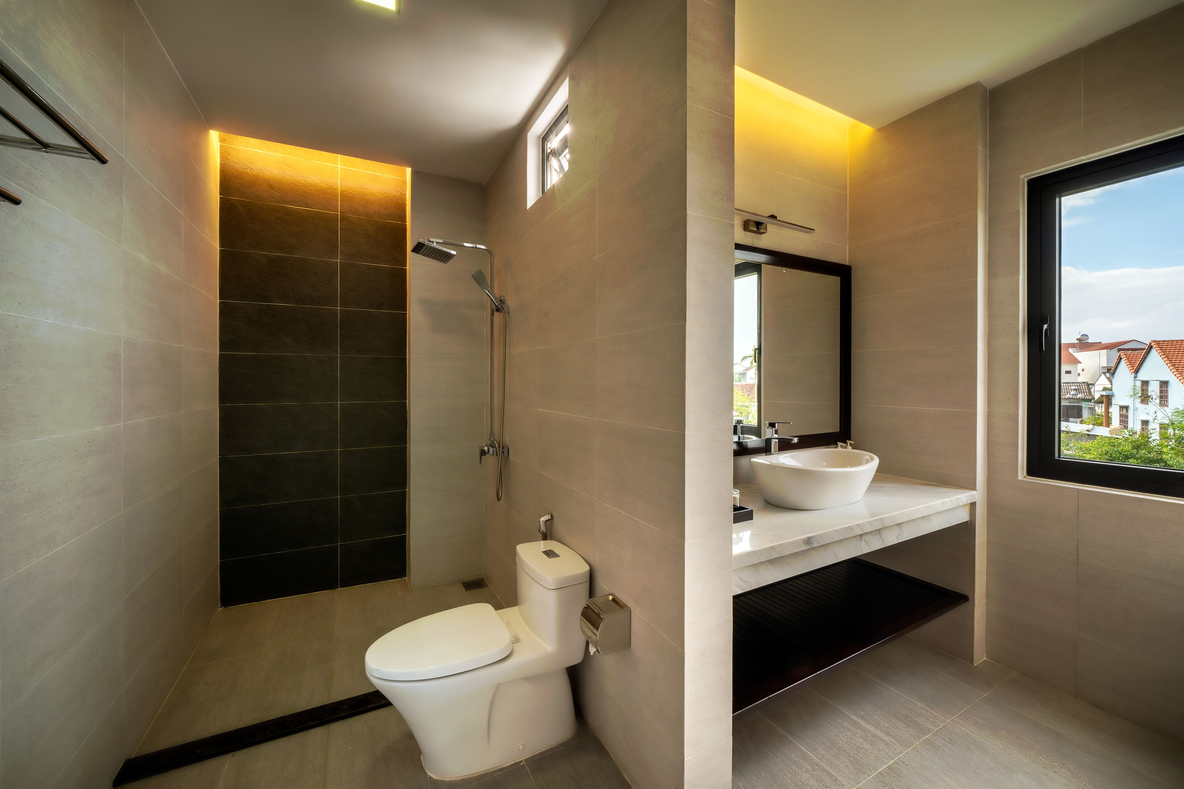 serene family garden view | bathroom | combined shower/bathtub, free toiletries, hair dryer, slippers