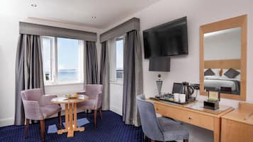 Signature Double or Twin Room | In-room safe, desk, iron/ironing board, free WiFi