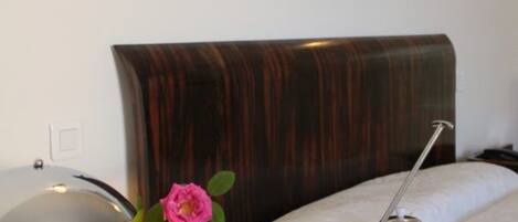 Kahden hengen superior-huone | Tallelokero huoneessa, yksilöllisesti sisustettu