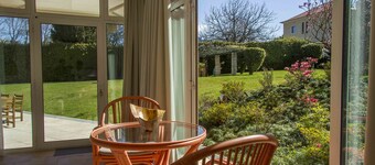 Liiiving in Porto Oporto Garden Pool House