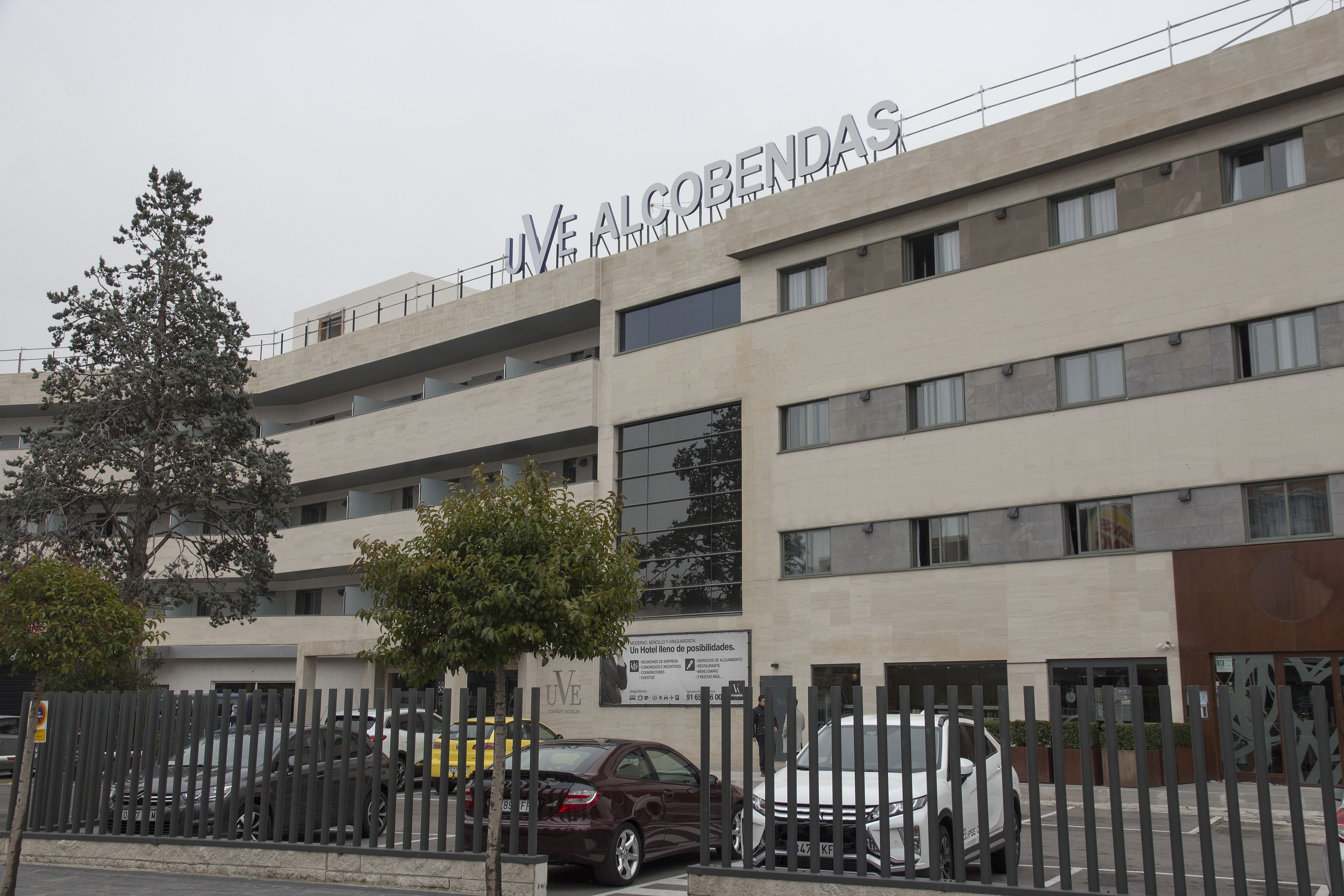 outdoor banquet area