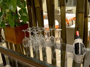 Breakfast, lunch and dinner served - Hotel UVE Alcobendas (Alcobendas)