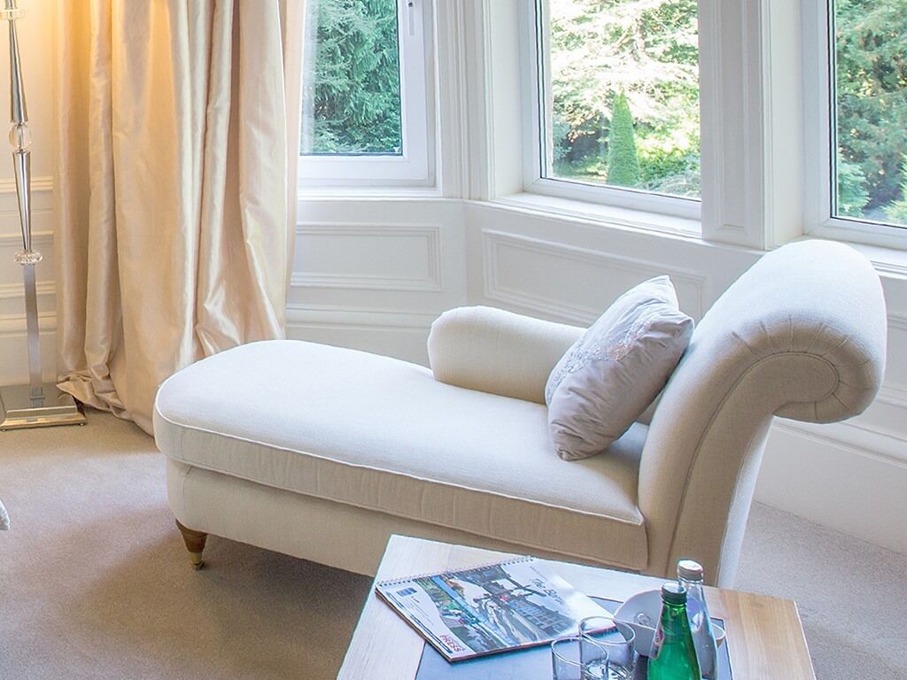 double room, ensuite (4 poster bed)